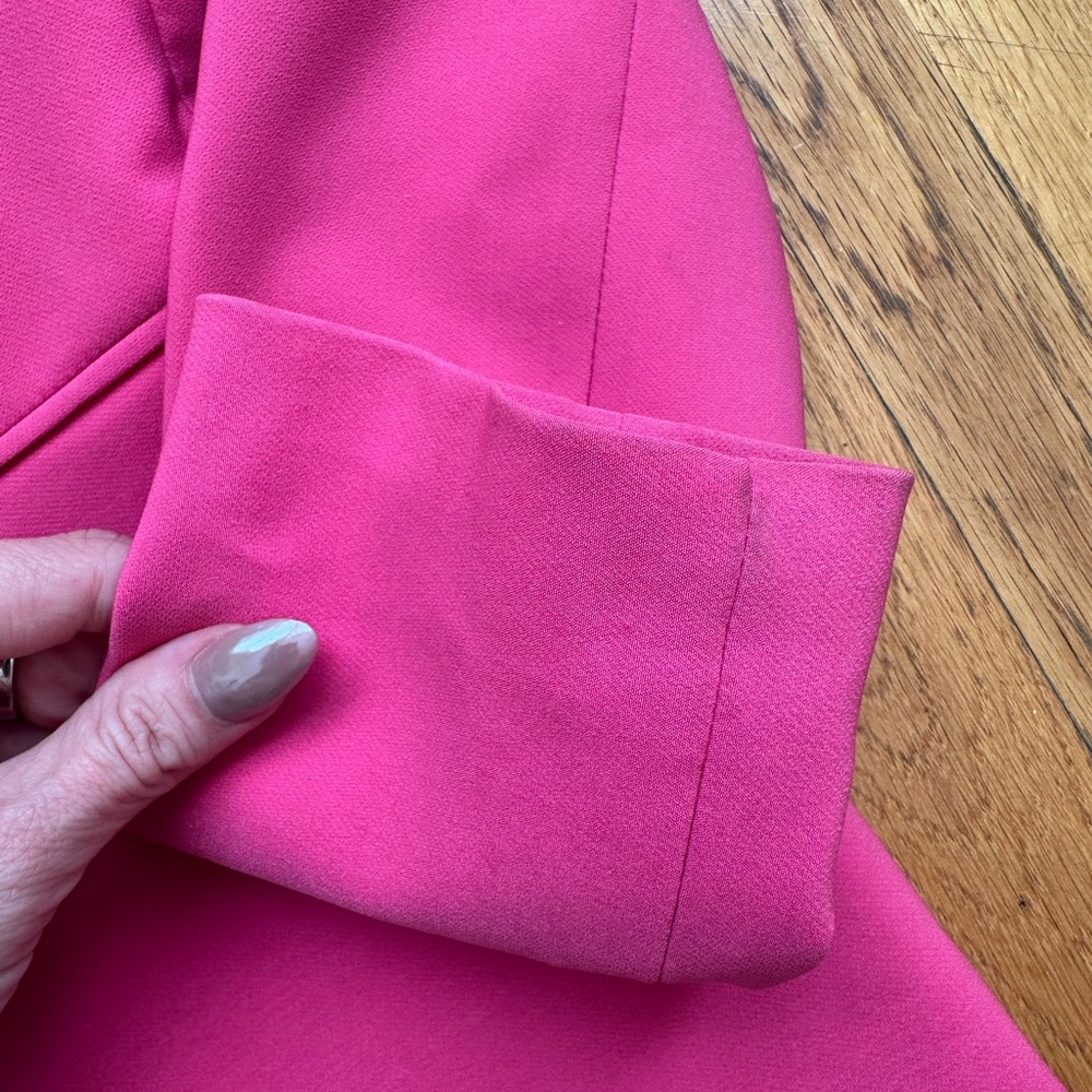 Nicole Miller New York Vibrant Pink Blazer Size Small - Picture 5 of 9